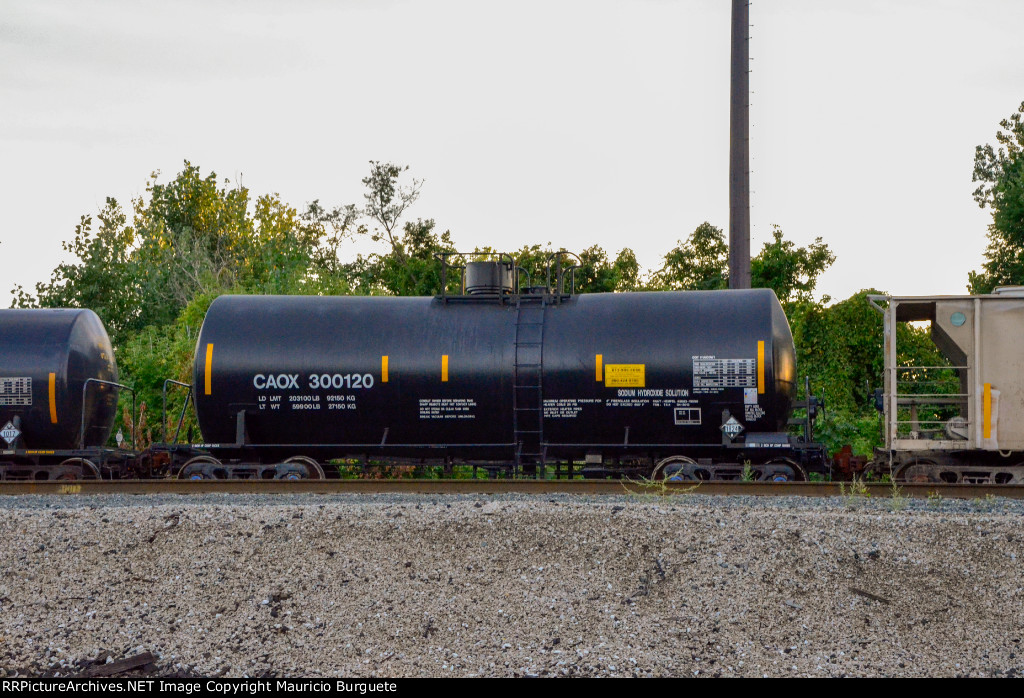 CAOX Tank Car